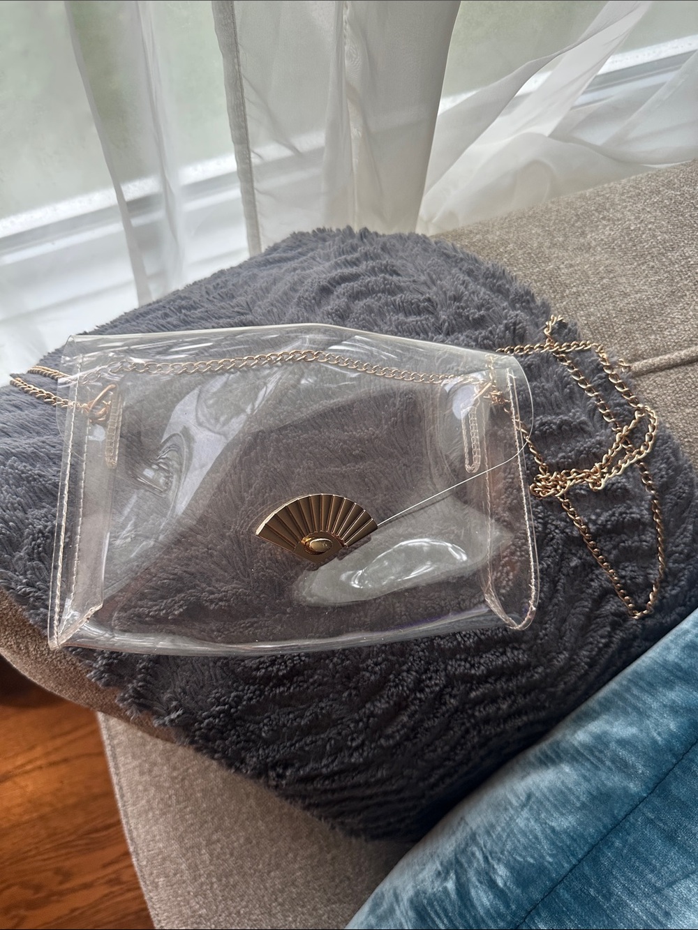 Clear PVC Crossbody Bag with Gold Chain and Fan Clasp
